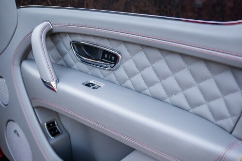 2018 Bentley Bentayga W12 (Signature) 4dr SUV Interior Detail