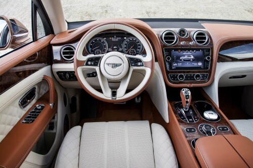 2018 Bentley Bentayga W12 (Signature) 4dr SUV Steering Wheel Detail