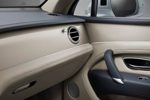 2020 Bentley Bentayga Hybrid 4dr SUV Interior Detail