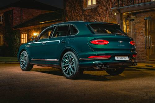 2021 Bentley Bentayga Hybrid 4dr SUV Exterior