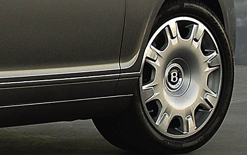 2006 Bentley Continental Flying Spur Base Wheel Detail