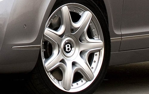 2007 Bentley Continental Flying Spur Wheel Detail