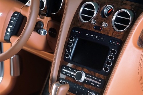 2004 Bentley Continental GT Coupe Center Console