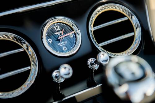 2023 Bentley Continental GTC V8 Convertible Interior Detail