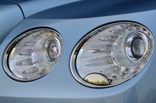 2018 Bentley Flying Spur W12 Sedan Headlamp Detail