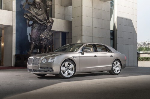 2018 Bentley Flying Spur W12 Sedan Exterior