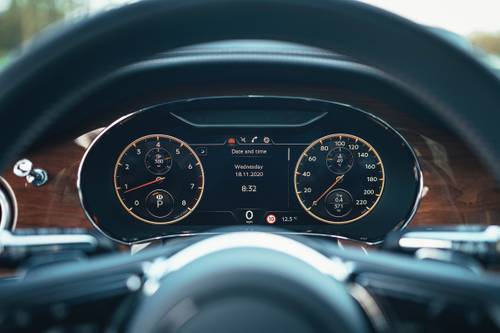 2021 Bentley Flying Spur V8 Sedan Gauge Cluster