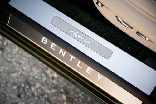 2024 Bentley Flying Spur Azure Hybrid Sedan Interior Detail