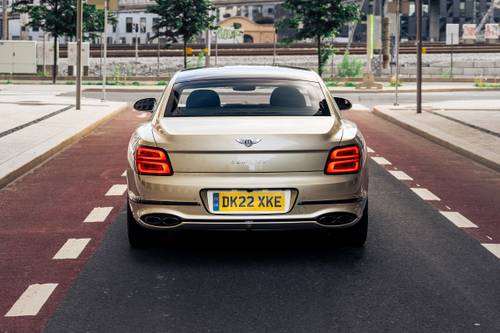 2024 Bentley Flying Spur Azure Hybrid Sedan Exterior