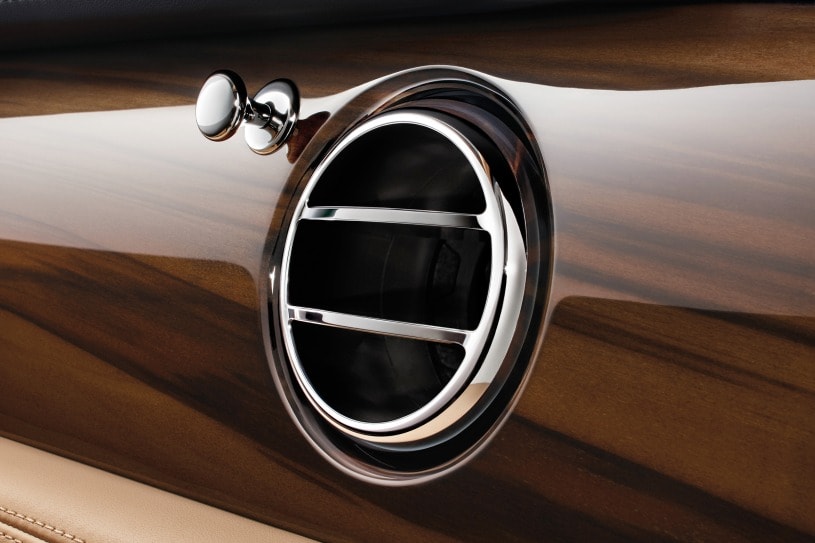 2016 Bentley Mulsanne Sedan Interior Detail