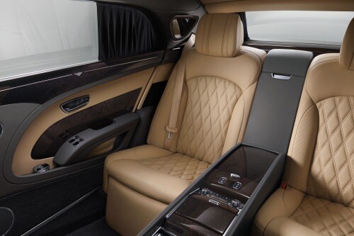 2016 Bentley Mulsanne Sedan Interior Detail