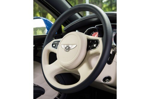 2017 Bentley Mulsanne Speed Sedan Steering Wheel Detail