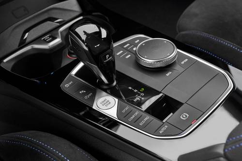 BMW 2 Series Gran Coupe 228i xDrive Sedan Shifter