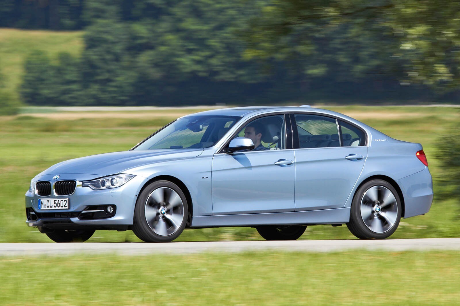 13 Bmw 3 Series Review Ratings Edmunds