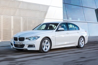 2017 Bmw 3 Series Sedan Review Edmunds 2017 Bmw 3 Series 330e Iperformance Sedan Exterior