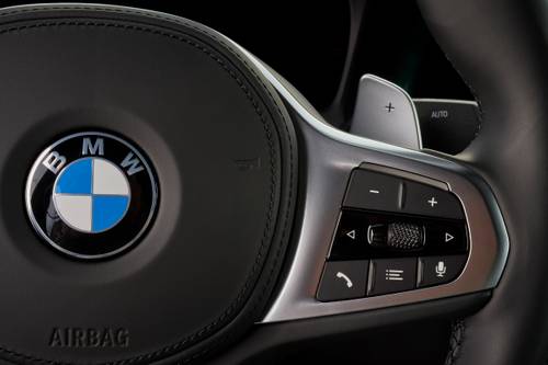 BMW 4 Series Gran Coupe M440i xDrive Sedan Aux Controls