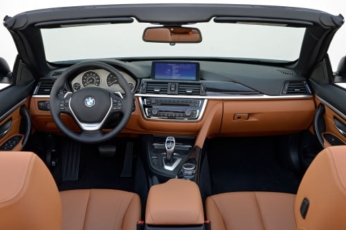 2017 BMW 4 Series 440i Convertible Dashboard. Luxury Line Package Shown.