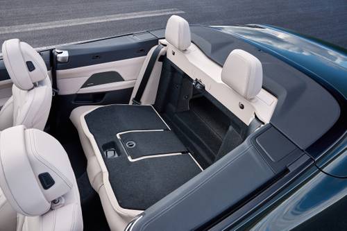 BMW 4 Series M440i Convertible Rear Seats Down
