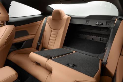 BMW 4 Series M440i xDrive Coupe Rear Seats Down