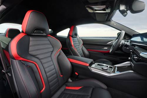 2025 BMW 4 Series M440i Coupe Interior Detail