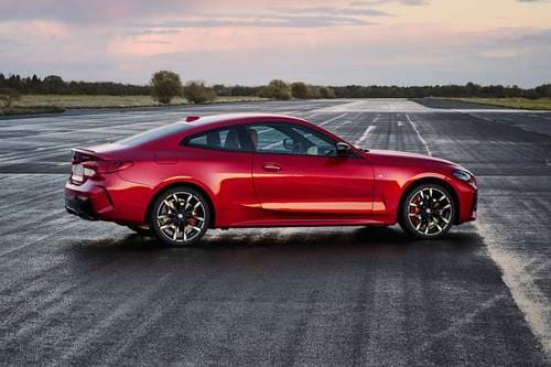 2026 BMW 4 Series M440i Coupe Profile Shown