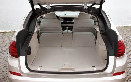 2011 BMW 5 Series Gran Turismo Cargo Area