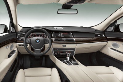 Used 2017 Bmw 5 Series Gran Turismo Pictures 105 Photos Edmunds 2017 Bmw 5 Series Gran Turismo 535i 4dr Hatchback Dashboard Luxury Line Package Shown