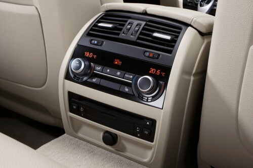 2013 BMW 5 Series Sedan Interior Detail