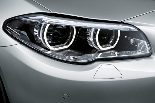 2014 BMW 5 Series 535i Sedan Headlmap Detail
