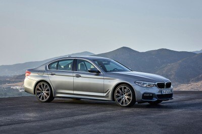 2017 Bmw 5 Series Sedan Review Edmunds 2017 Bmw 5 Series 540i Sedan Exterior M Package Shown