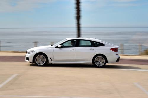 BMW 6 Series Gran Turismo 640i xDrive 4dr Hatchback Profile