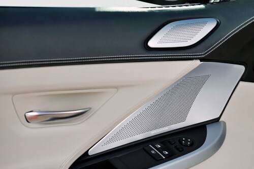 2013 BMW 6 Series 650i Coupe Interior Door Trim Detail