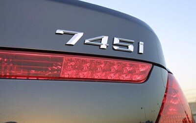 2002 BMW 7 Series