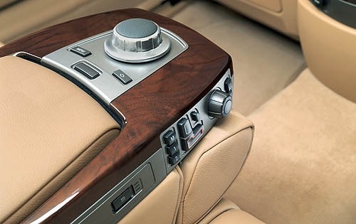 2008 BMW 7 Series 760Li Interior Detail