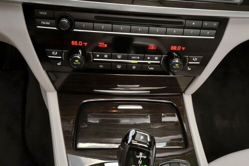 2012 BMW 7 Series 740i Sedan Center Console