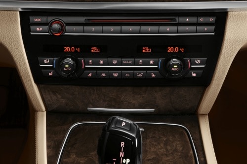 2013 BMW 7 Series 750Li Sedan Center Console