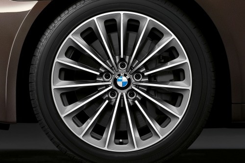 2013 BMW 7 Series 750Li Sedan Wheel