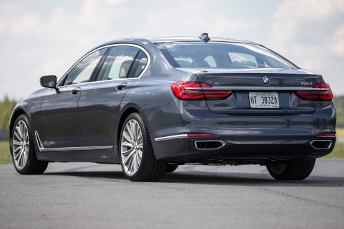 2016 BMW 7 Series 750i xDrive Sedan Exterior. Options Shown.