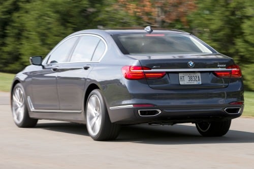 2016 BMW 7 Series 750i xDrive Sedan Exterior. Options Shown.