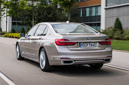 2017 BMW 7 Series 740e xDrive iPerformance Sedan Exterior