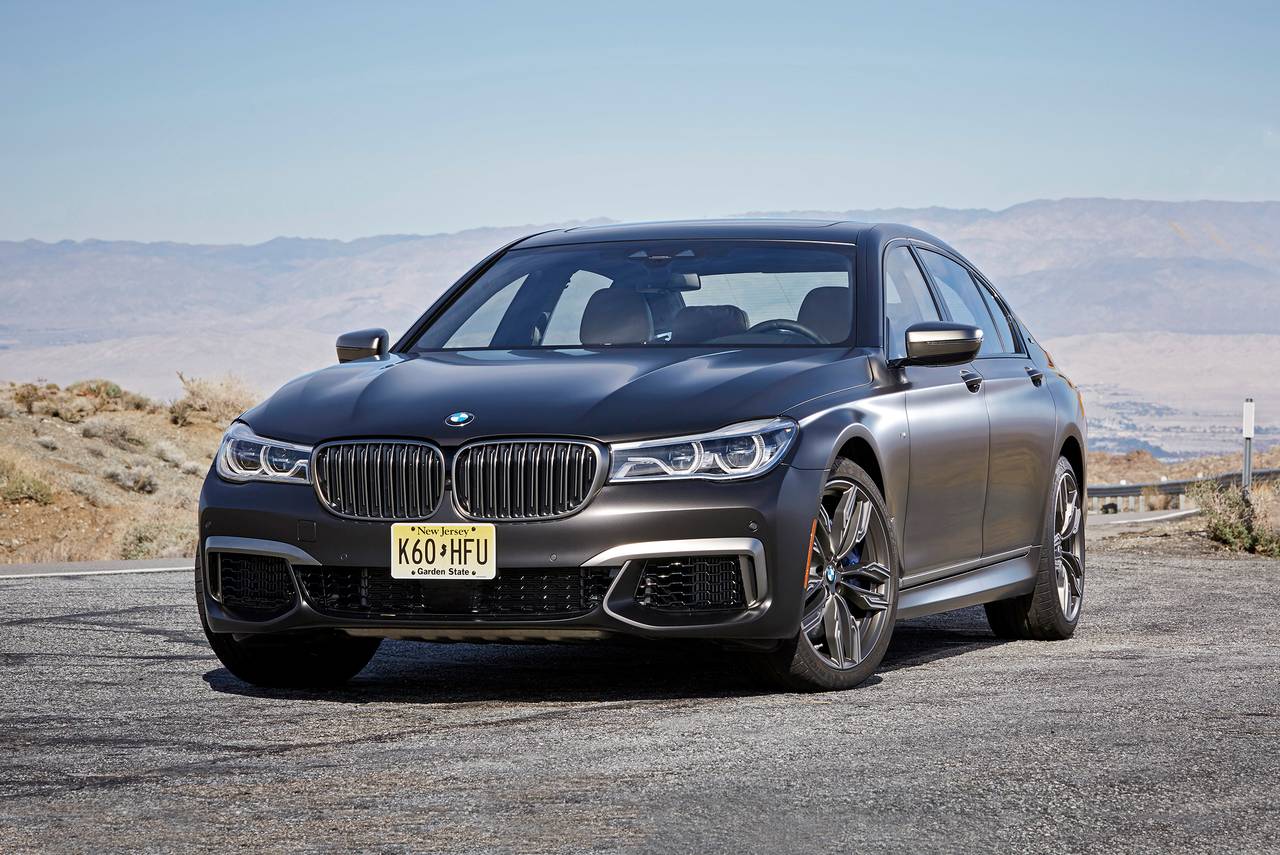 2018 BMW 7 Series M760i xDrive Pricing - For Sale | Edmunds