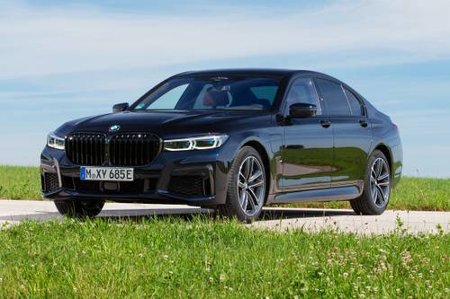 BMW 7 Series 745e xDrive Sedan Exterior