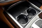 BMW 7 Series 750i xDrive Sedan Cupholders