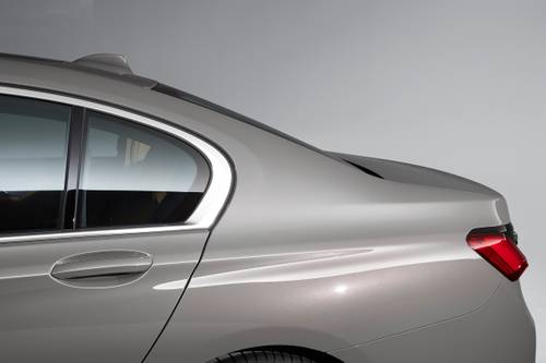 BMW 7 Series 750i xDrive Sedan Exterior Detail