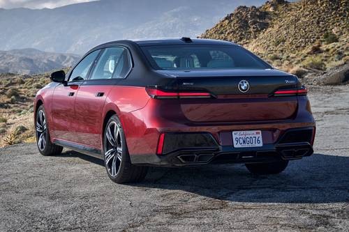 2025 BMW 7 Series 760i xDrive Sedan Exterior