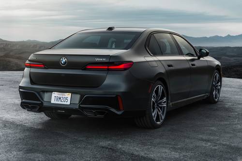 2025 BMW 7 Series 760i xDrive Sedan Exterior