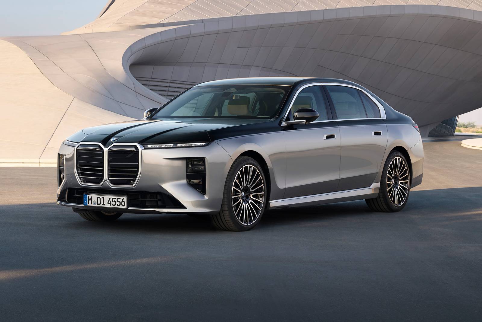2027 BMW 7 Series Prices, Reviews, and Pictures