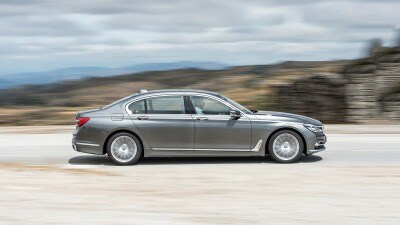 Bmw 7 Series Incentives And Rebates The 2018 Bmw 7 Series Shown In Silver Is S Flagship Sedan