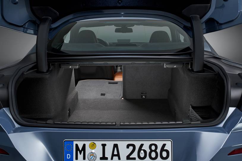 BMW 8 Series M850i xDrive Coupe Rear Seats Down