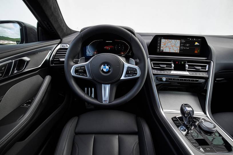BMW 8 Series M850i xDrive Coupe Steering Wheel Detail